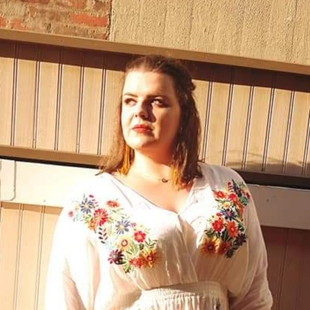 Meet your Posher, Yuliia